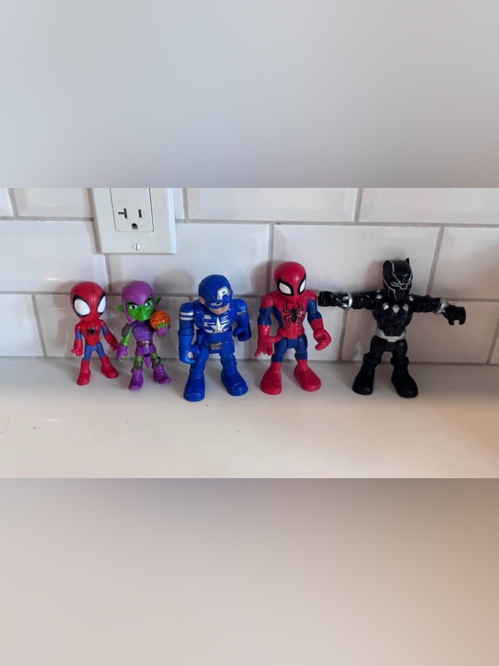 Spidey and friends Superhero Action Figures Set - Kids Toys